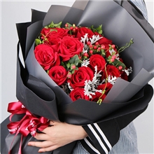 <img src="pic/digi/20180501401838_sml.jpg" width="162" height="188" border="0" alt="˳ƽ�����_��Ʒ��ϸ-19֦��õ�壬�����飬��Ҷ����Ҷ�����ɫ��ʽ��װ">